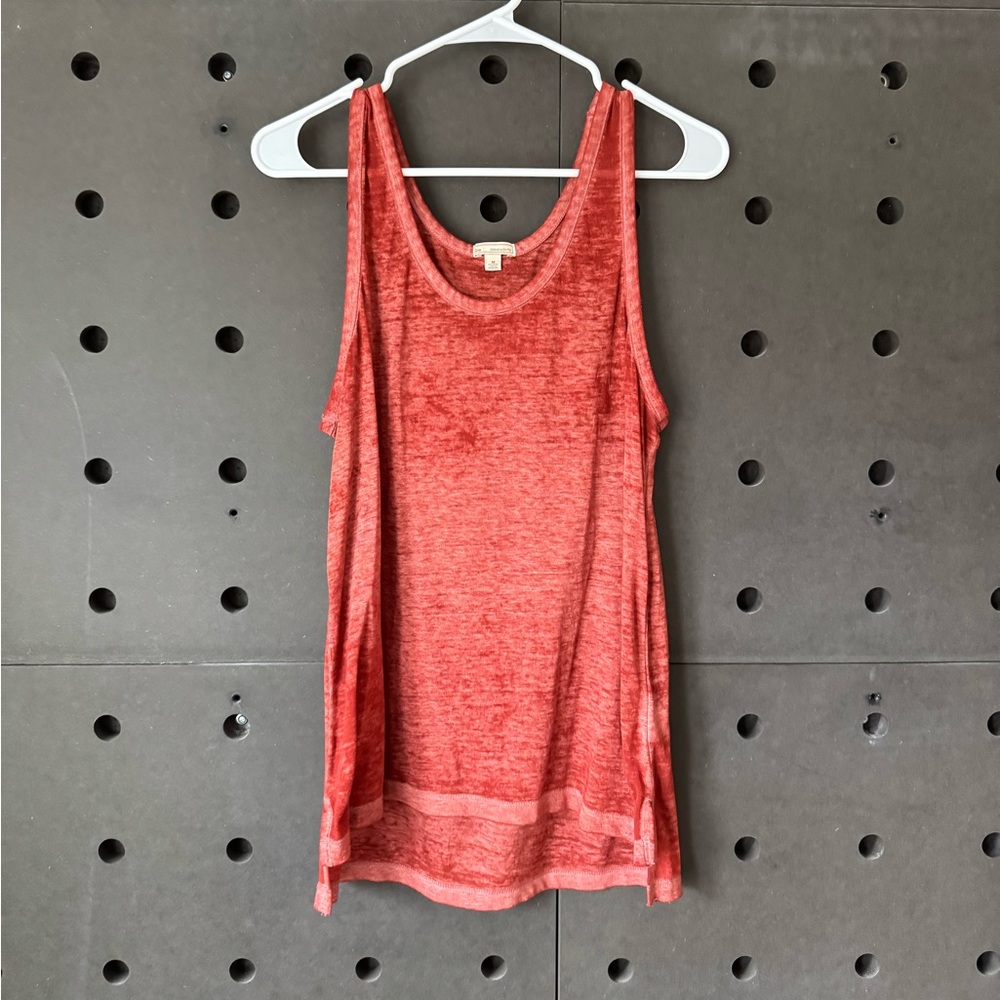 Gap Tank Top